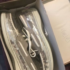 Maui Island Bali Glitz Silver Sequin WOMENS Lace Up Shoes, 11 M